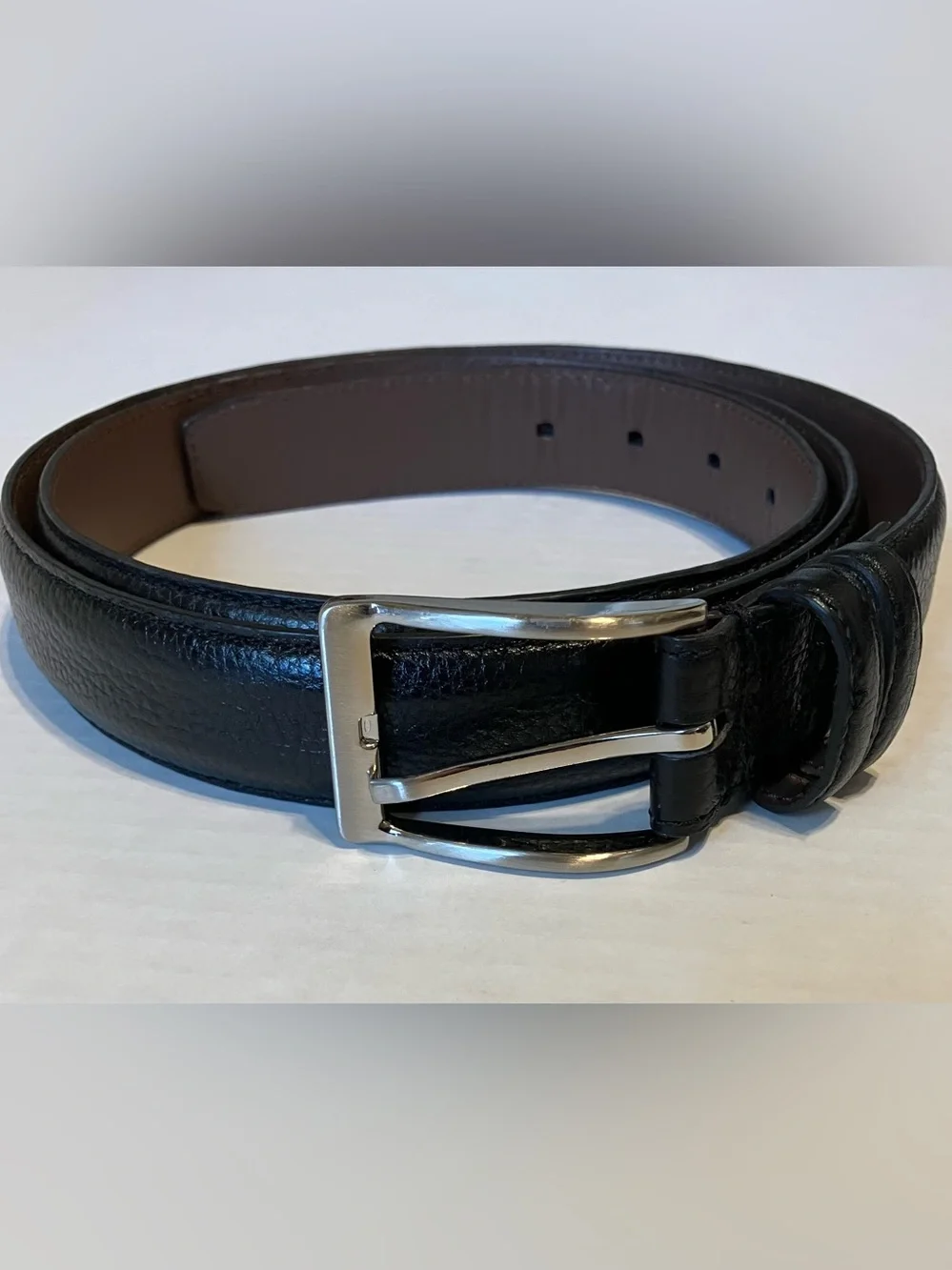 Classic Men's Black Leather Belt with Silver Buckle Sz 46/48